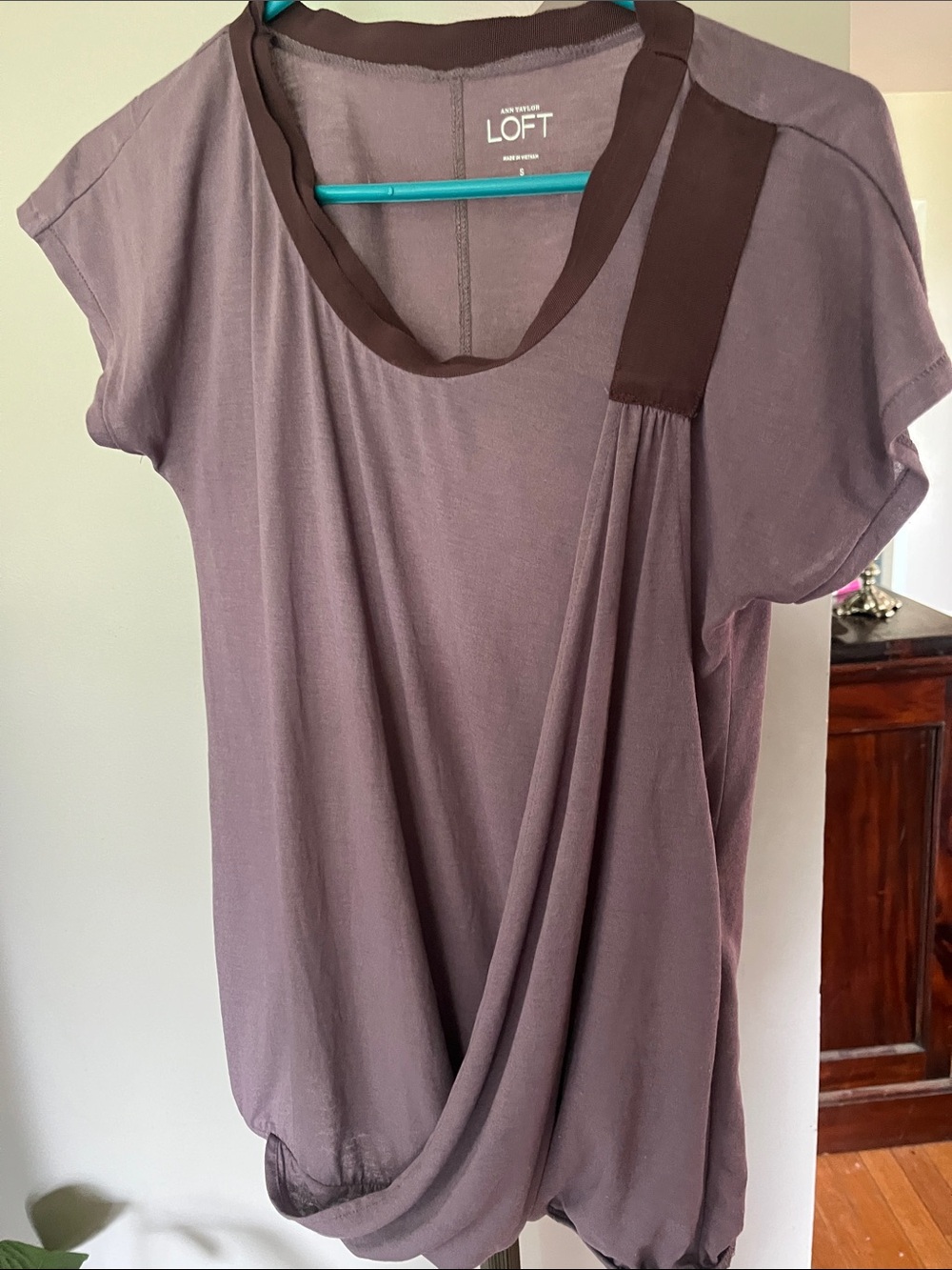 LOFT Women's Draped Short-Sleeve Top in Plum